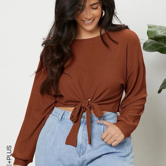 drop shoulder knot hem tee - Picture 3 of 3